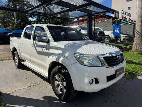 TOYOTA HILUX 2.7 SRV 4X2 CD 16V FLEX 4P AUTOMÁTICO